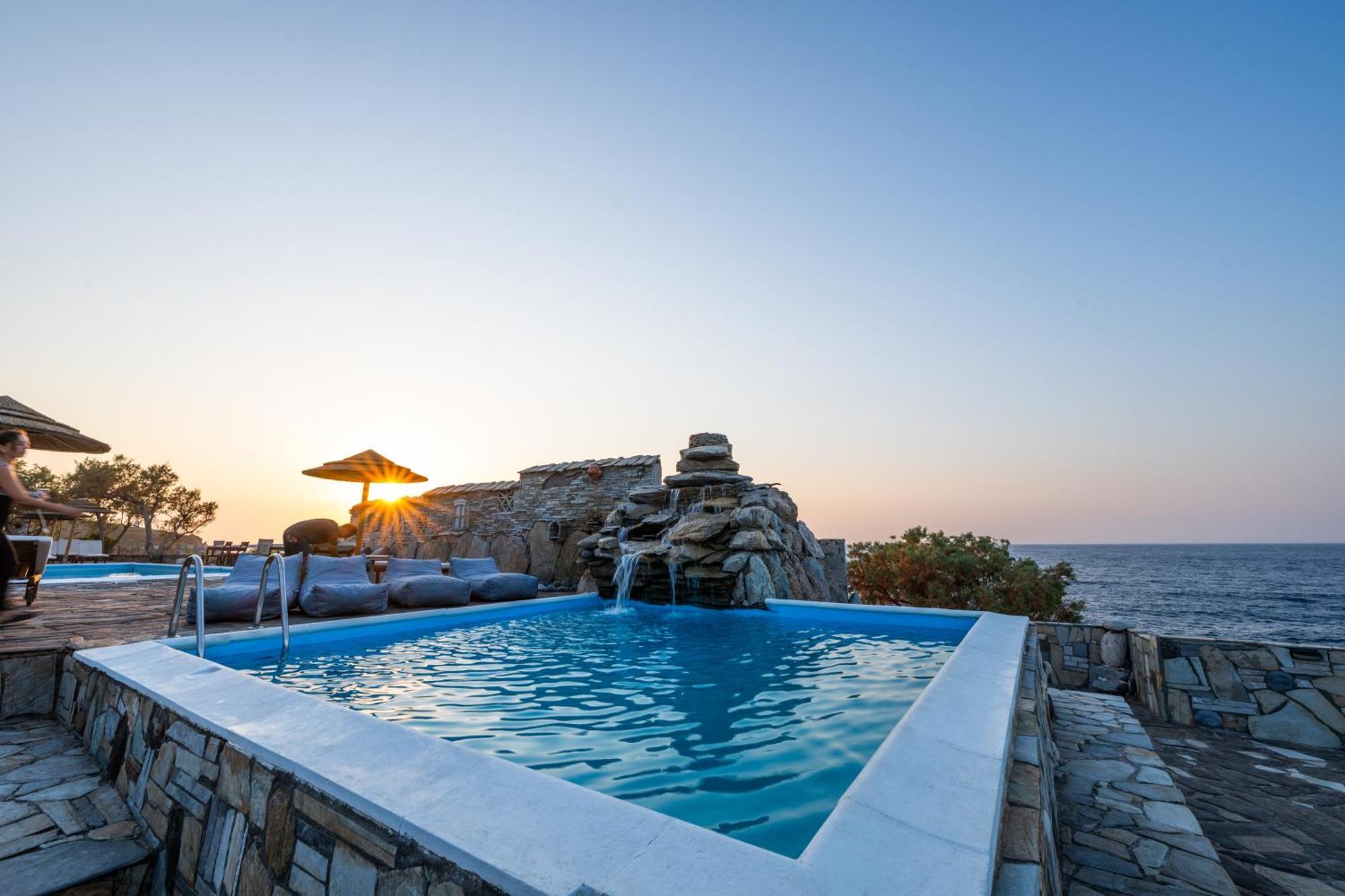 Cavos Bay Hotel & Studios أرمينيستيس المظهر الخارجي الصورة